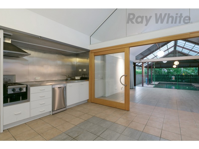 24 Dance Crescent, Eight Mile Plains QLD 4113