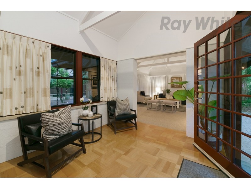 24 Dance Crescent, Eight Mile Plains QLD 4113