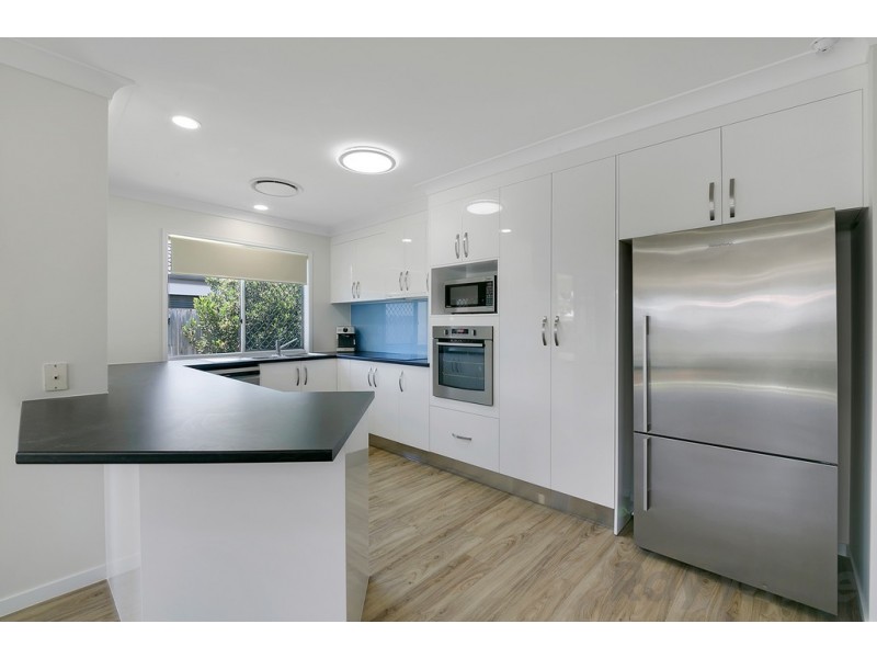 105 Bordeaux Street, Eight Mile Plains QLD 4113