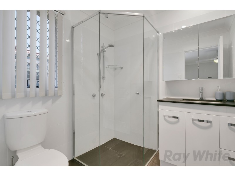 105 Bordeaux Street, Eight Mile Plains QLD 4113