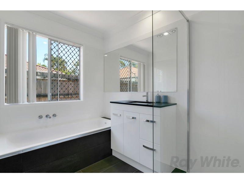 105 Bordeaux Street, Eight Mile Plains QLD 4113