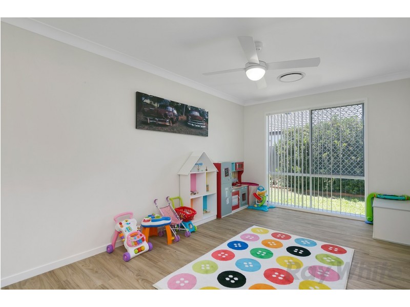 105 Bordeaux Street, Eight Mile Plains QLD 4113