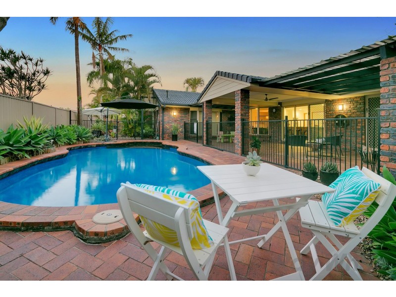 13 Arpege Crescent, Eight Mile Plains QLD 4113