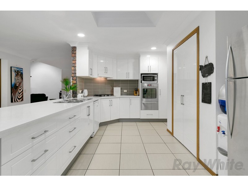 13 Arpege Crescent, Eight Mile Plains QLD 4113