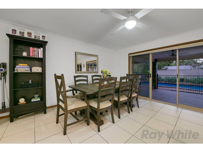 13 Arpege Crescent, Eight Mile Plains QLD 4113