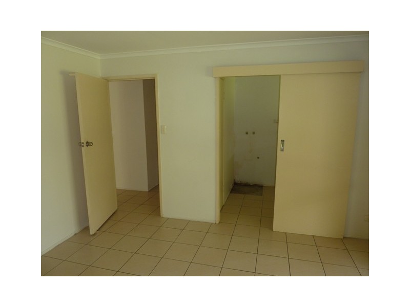 8 Amarna Street, Eight Mile Plains QLD 4113