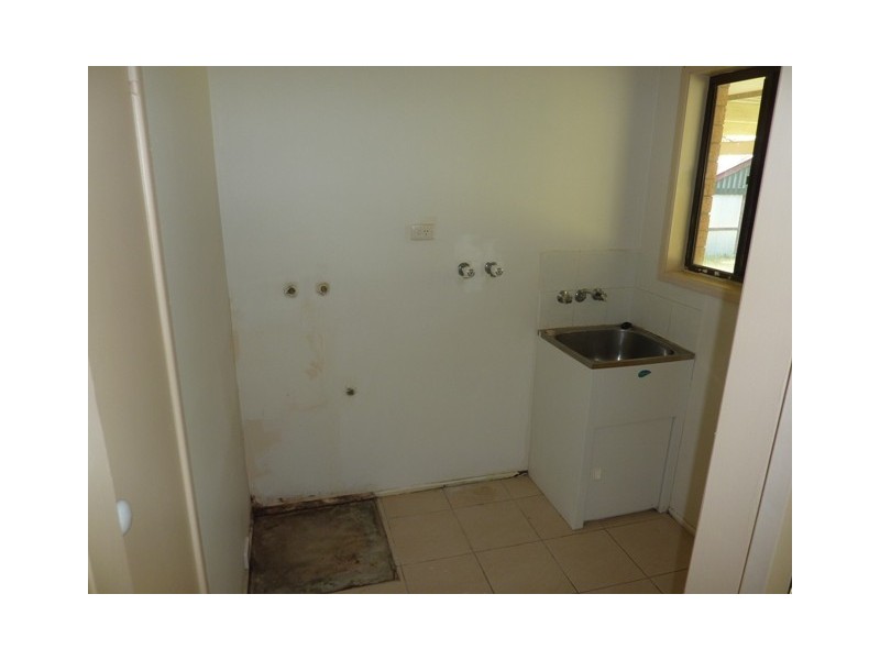 8 Amarna Street, Eight Mile Plains QLD 4113