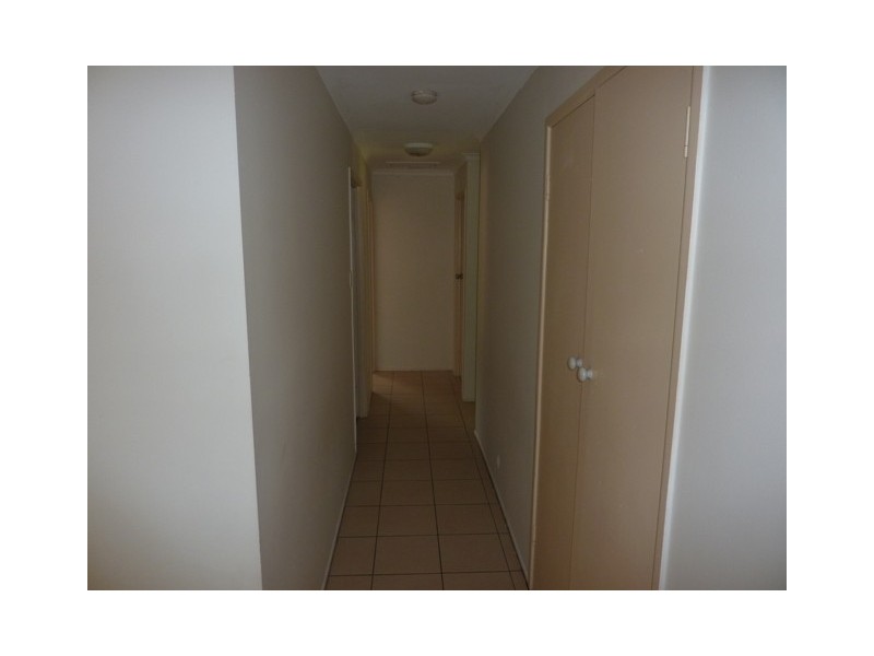 8 Amarna Street, Eight Mile Plains QLD 4113