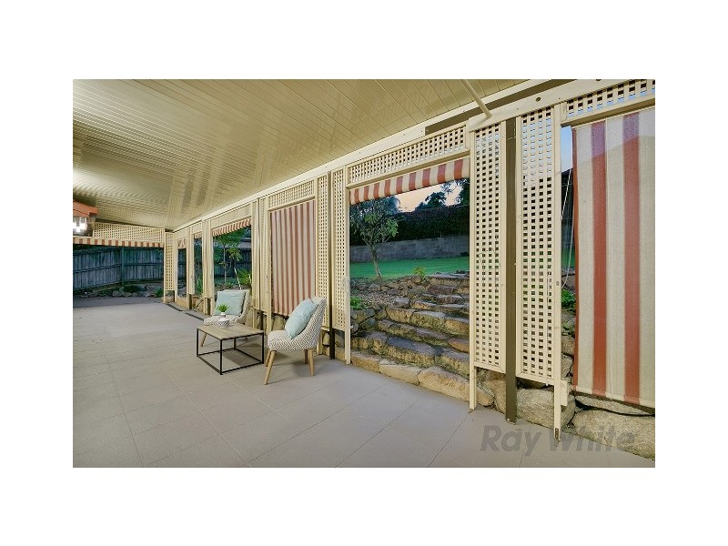 11 Gwandalan St, Eight Mile Plains QLD 4113