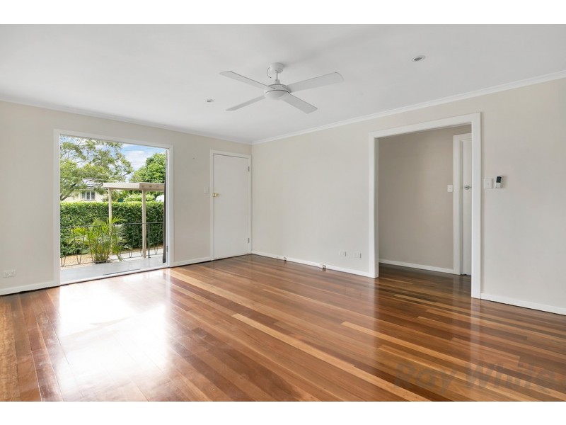 8 Glenview Street, Acacia Ridge QLD 4110