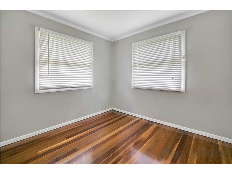 8 Glenview Street, Acacia Ridge QLD 4110