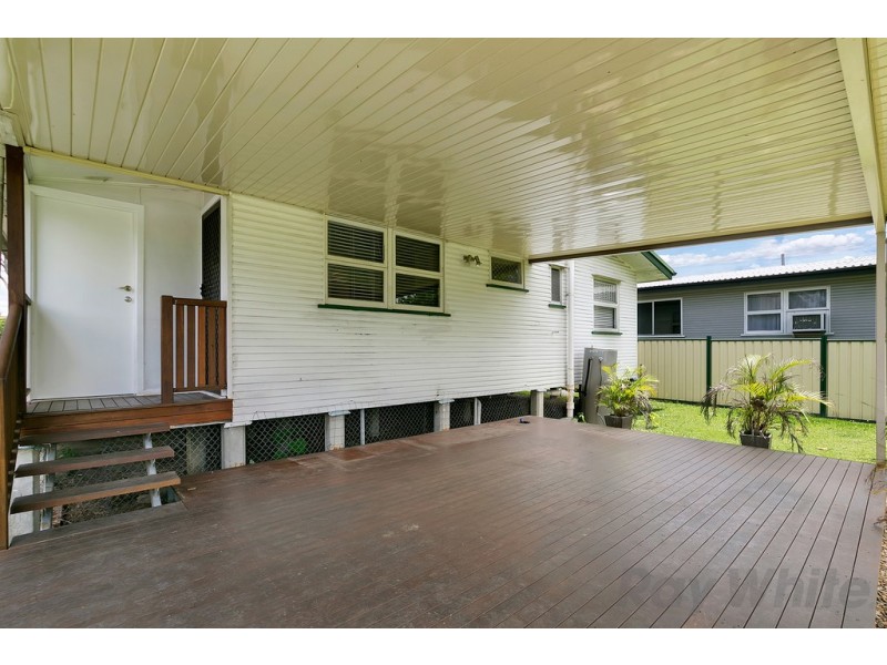 8 Glenview Street, Acacia Ridge QLD 4110