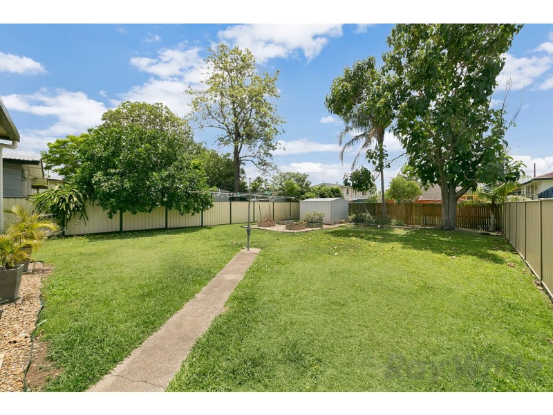 8 Glenview Street, Acacia Ridge QLD 4110