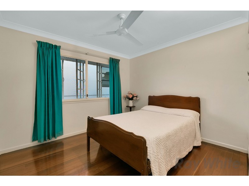 29 Darlington Street, Macgregor QLD 4109