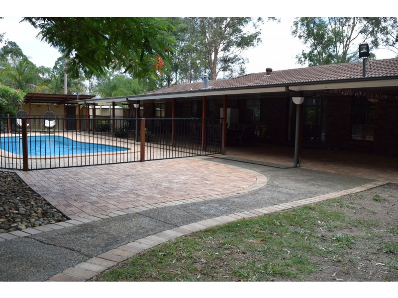 189 Brushwood Crescent, Cedar Grove QLD 4285