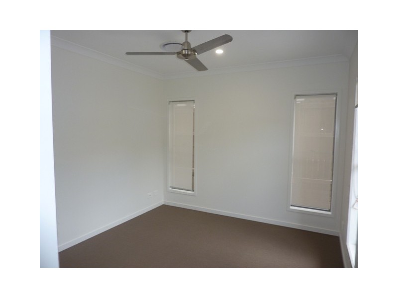 176 Cooper Crescent, Rochedale QLD 4123