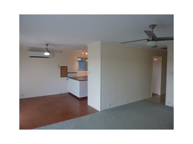 28 Fernshaw Street, Macgregor QLD 4109