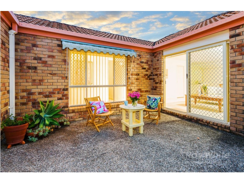 6 Larrell Close, Eight Mile Plains QLD 4113