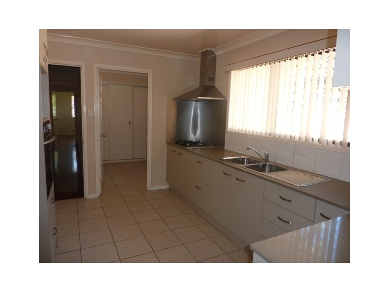 34 Cremin St, Upper Mount Gravatt QLD 4122