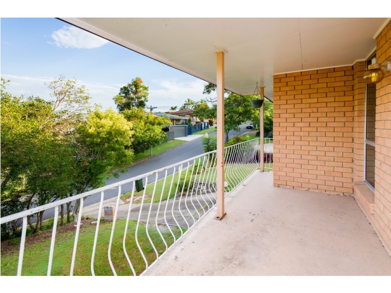 3 Geneva, Wishart QLD 4122