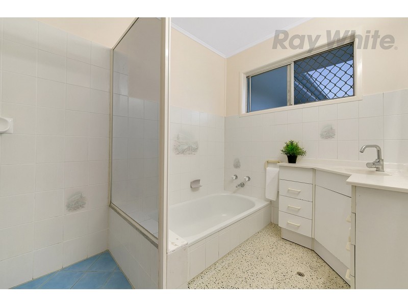 7 Damson Street, Macgregor QLD 4109