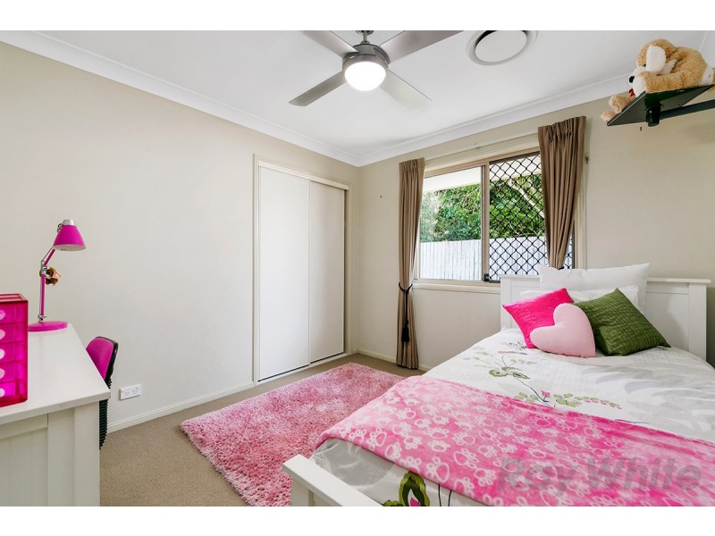 4 Bunya Court, Parkinson QLD 4115