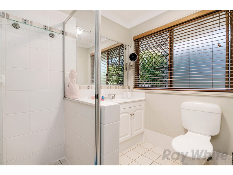 4 Bunya Court, Parkinson QLD 4115