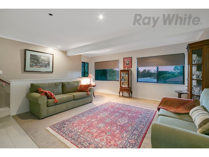 15 Kandanga Street, Eight Mile Plains QLD 4113