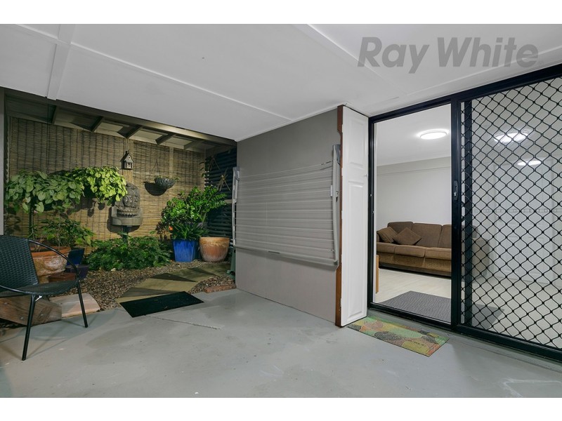 15 Kandanga Street, Eight Mile Plains QLD 4113