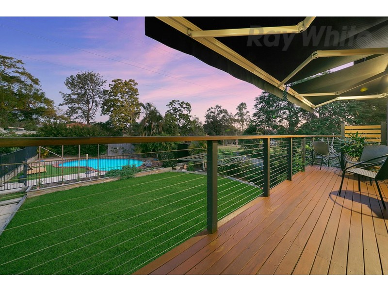 15 Kandanga Street, Eight Mile Plains QLD 4113