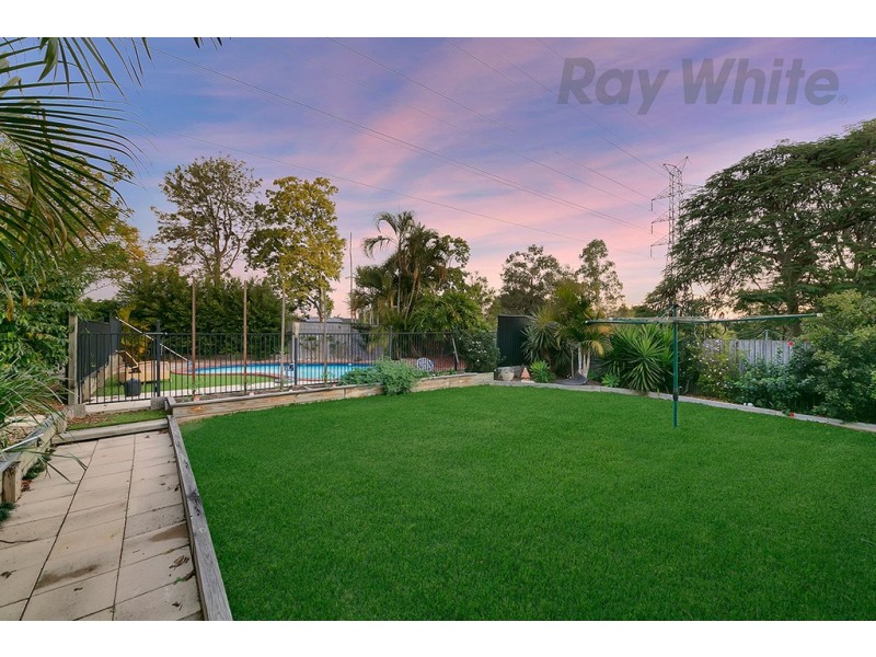 15 Kandanga Street, Eight Mile Plains QLD 4113