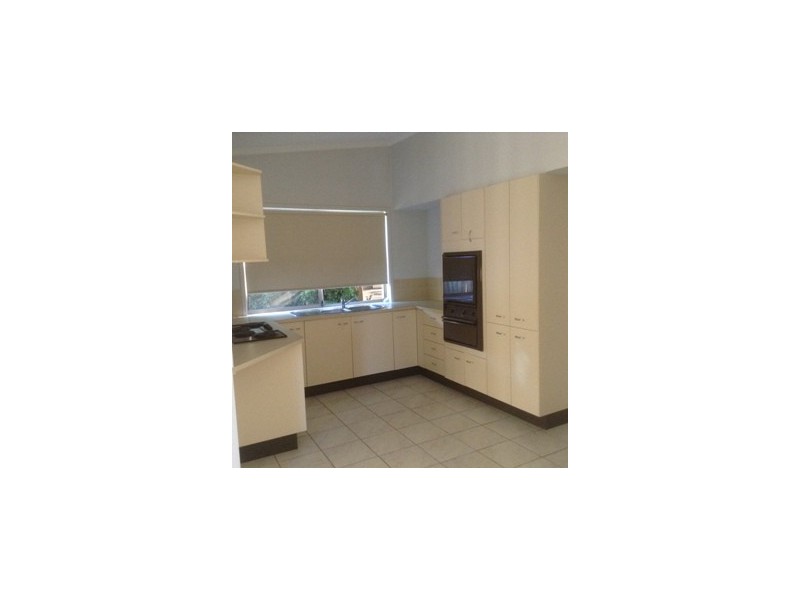 132 Warrigal Road, Runcorn QLD 4113