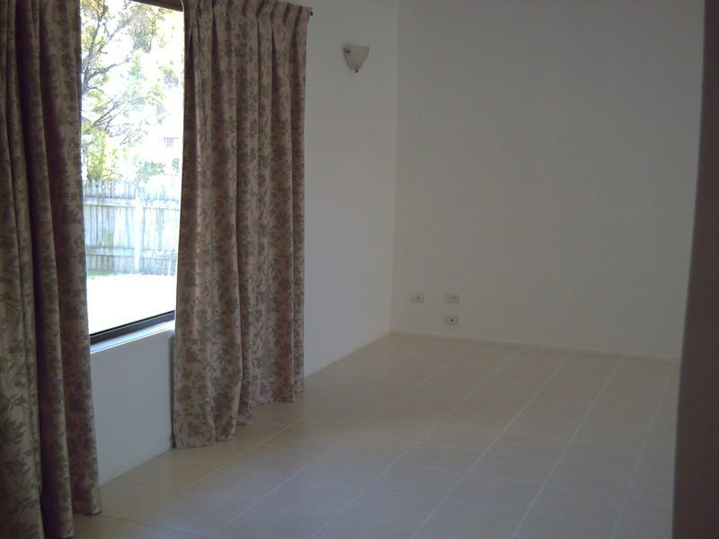 32 Marsala Street, Calamvale QLD 4116