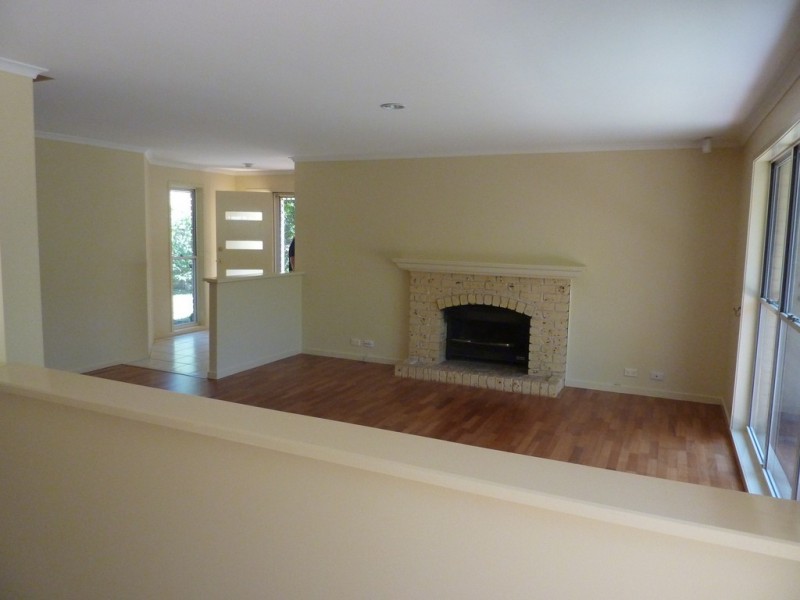 16 Demigre Street, Eight Mile Plains QLD 4113