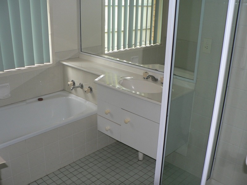 16 Demigre Street, Eight Mile Plains QLD 4113