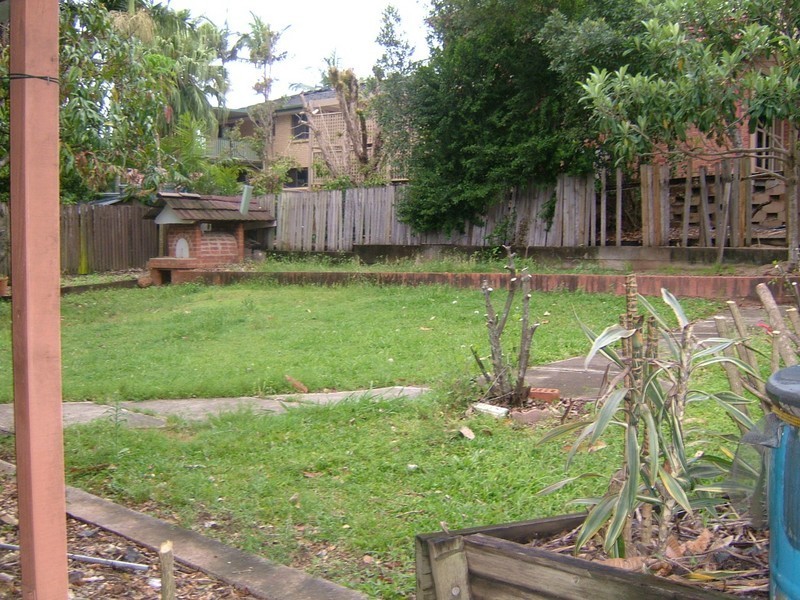 22 Estoril Street, Robertson QLD 4109