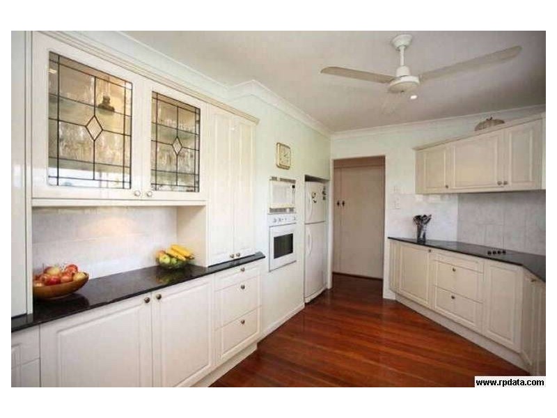 14 Marla Street, Robertson QLD 4109