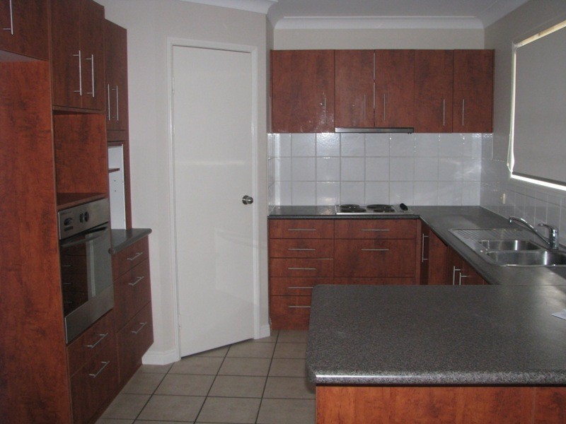 152 Bradman Street, Sunnybank Hills QLD 4109