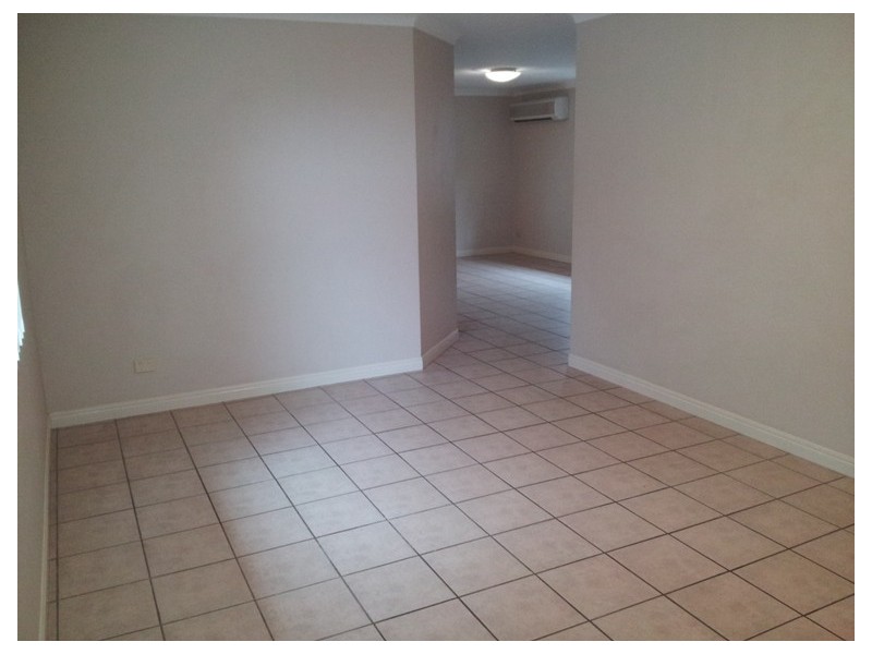 152 Bradman Street, Sunnybank Hills QLD 4109