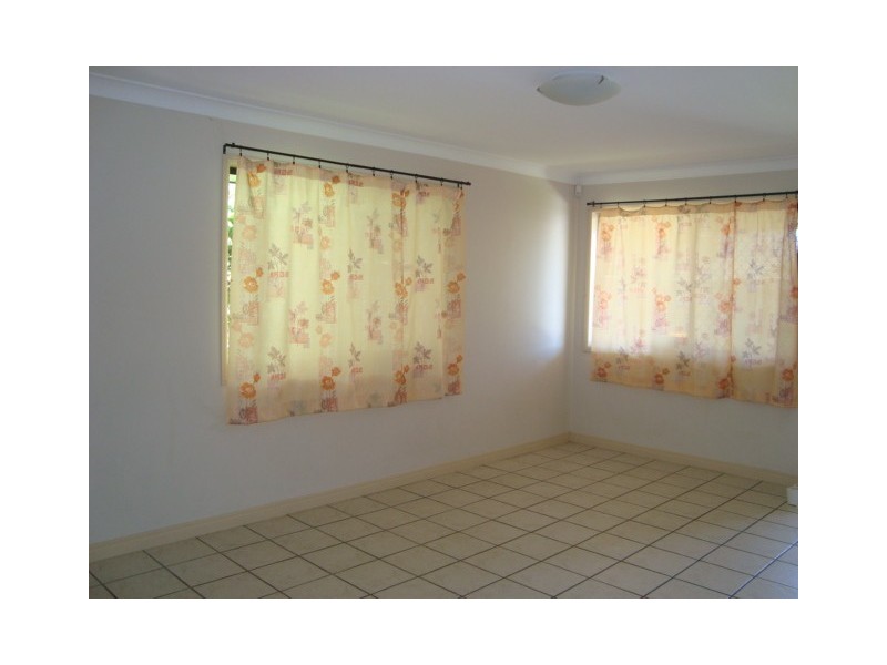 154 Bradman Street, Sunnybank Hills QLD 4109