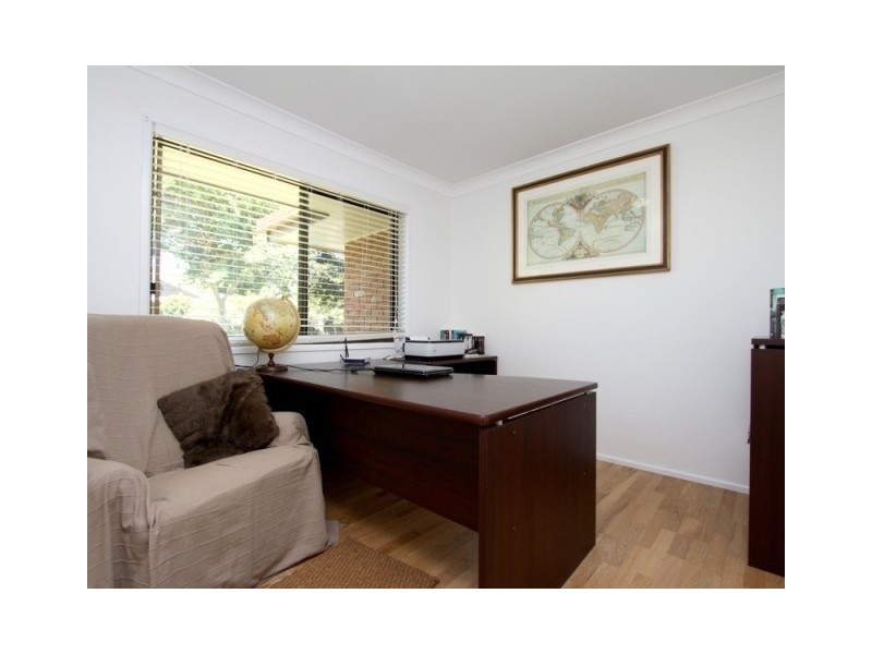 9 HOLDEN DRIVE, Sunnybank Hills QLD 4109