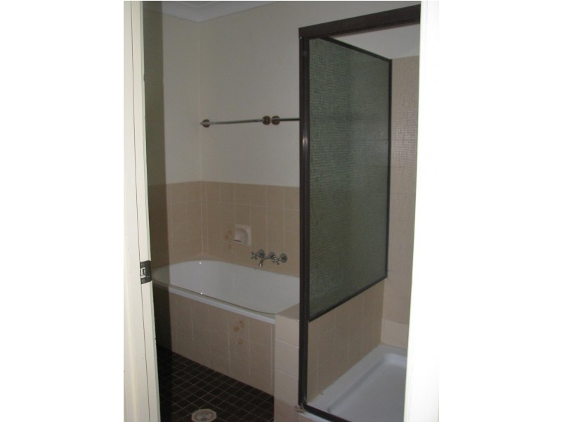 24 BALONNE STREET, Runcorn QLD 4113