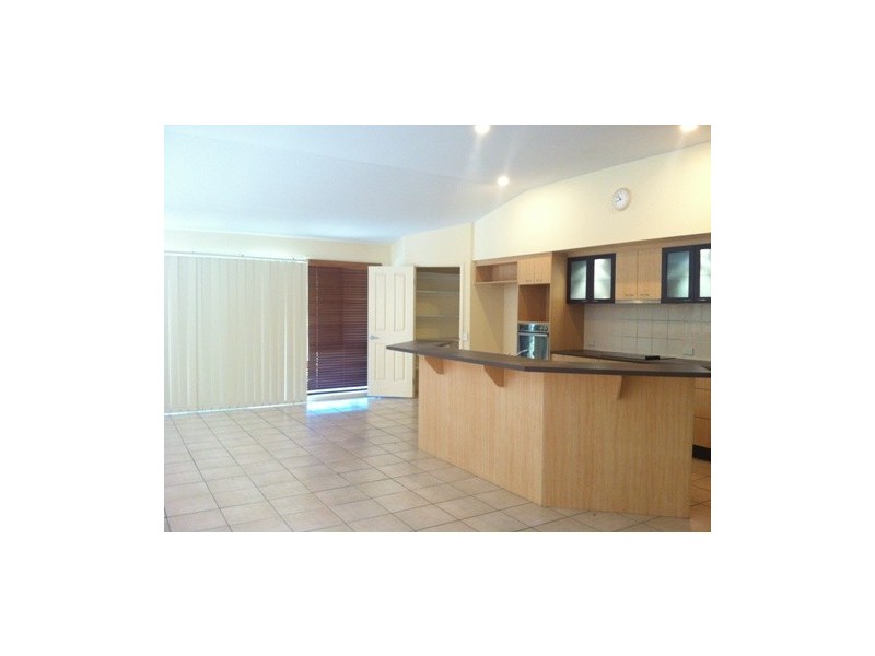 33 NOELANA STREET, Sunnybank Hills QLD 4109