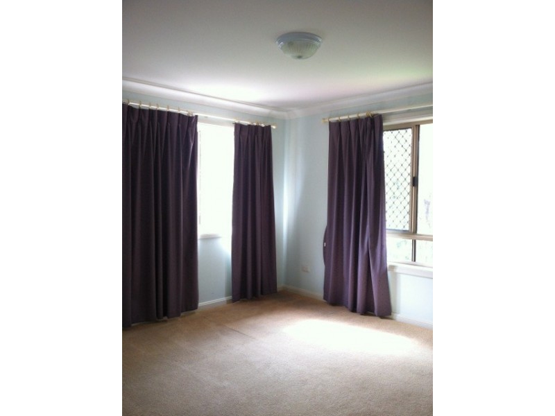 6 MAYWOOD CR, Calamvale QLD 4116