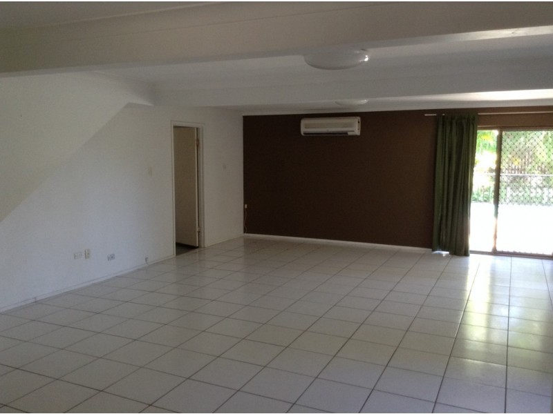 12 Honeywood Street, Sunnybank Hills QLD 4109