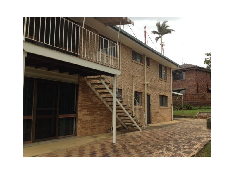 11 Carnoustie Street, Macgregor QLD 4109