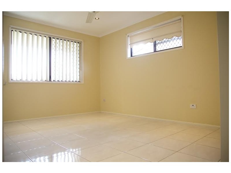 12 Chancery Street, Eight Mile Plains QLD 4113