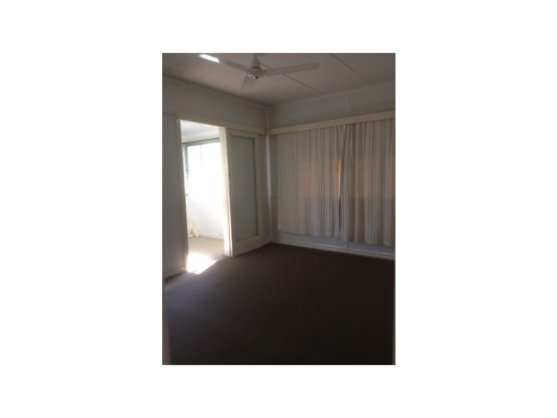 184 Andrew Avenue, Tarragindi QLD 4121