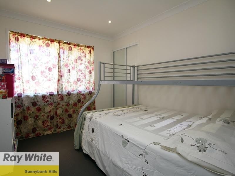 75 Estramina Road + 1 WEEKS FREE RENT, Regents Park QLD 4118
