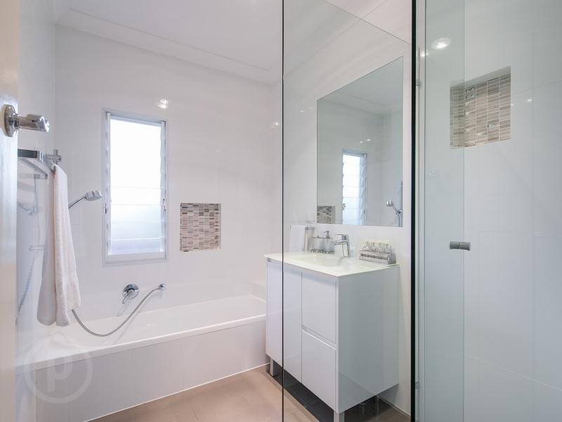 62 Gordon Parade, Mount Gravatt East QLD 4122